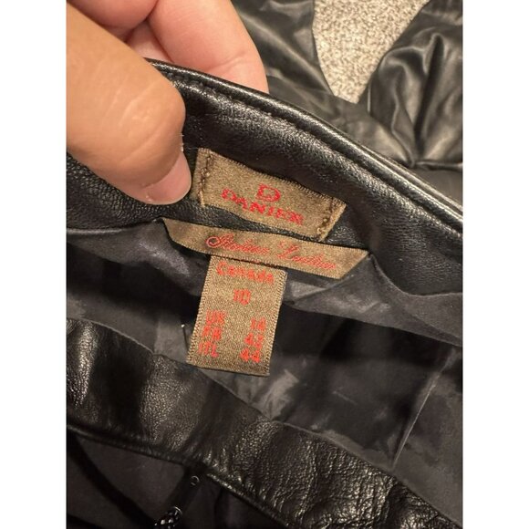 Women's Black Leather Pants - Picture 5 of 8